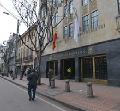 Personer&iacute;a logr&oacute; orden de devoluci&oacute;n de veh&iacute;culo enviado a los patios