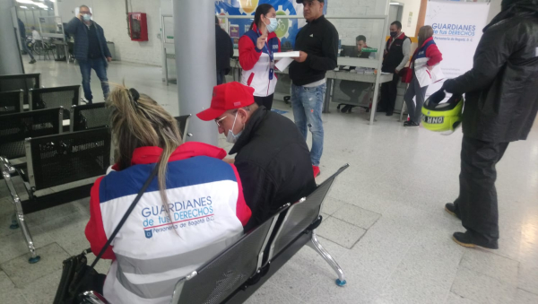 Personería de Bogotá realizó feria de servicios en movilidad