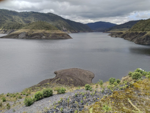 Personería hace un llamado a la EAAB para reducir el índice de agua no contabilizada, que hoy se acerca al 40%