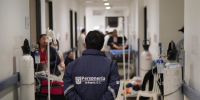 Sobreocupación, falta de medicamentos y demoras en citas con especialistas en 10 centros asistenciales