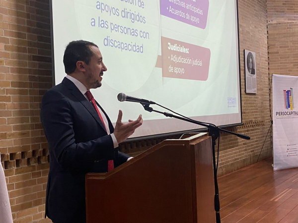 “Las familias que tienen personas con discapacidad exigen una atención integral”: Personero de Bogotá.